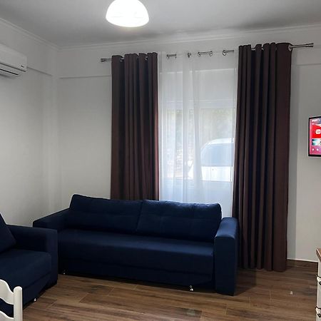 The Gwen Apartment ซารานเดอ ภายนอก รูปภาพ