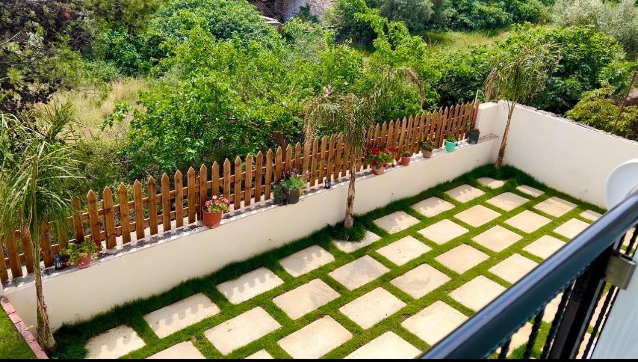 The Gwen Apartment ซารานเดอ ภายนอก รูปภาพ