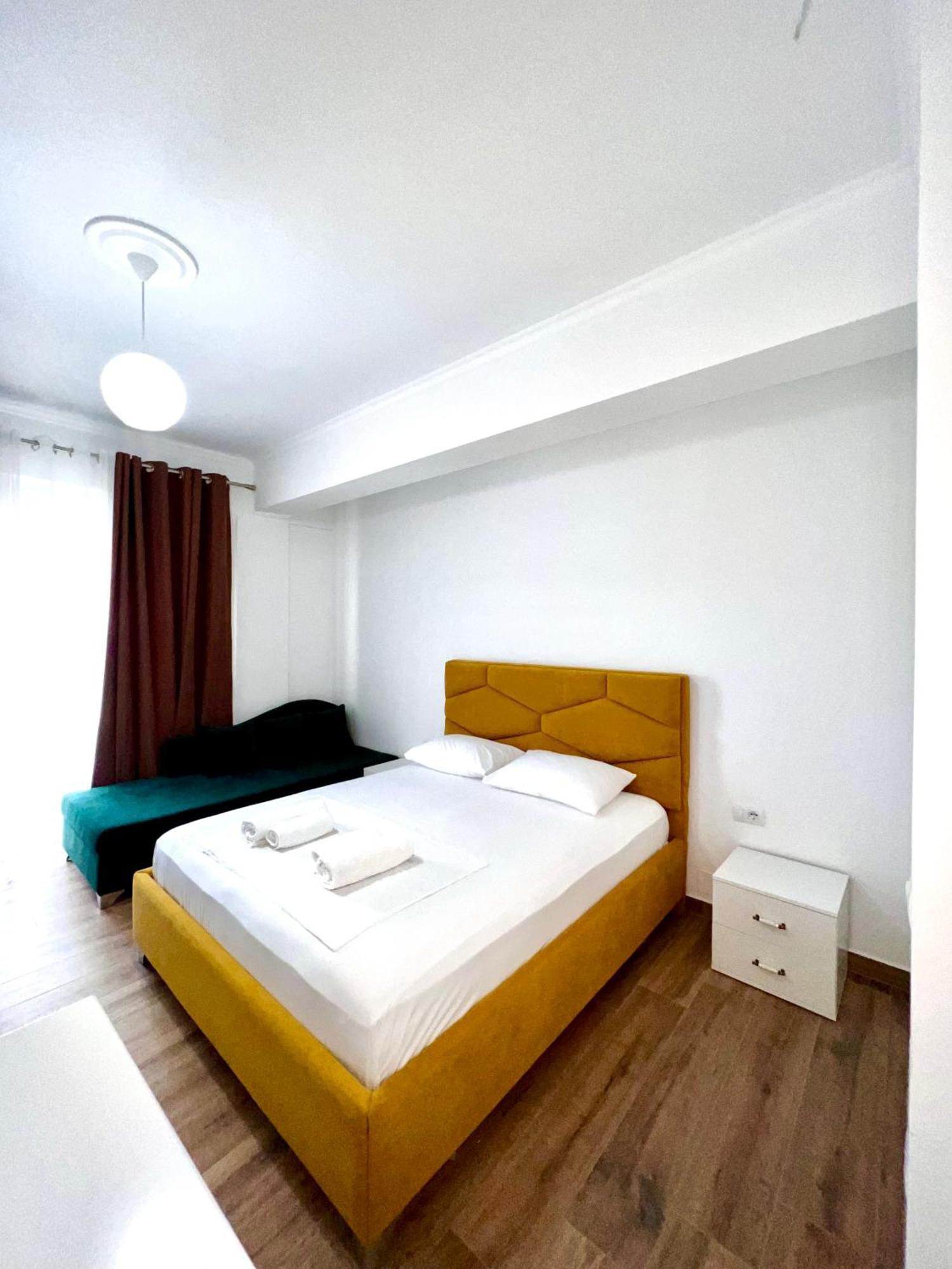The Gwen Apartment ซารานเดอ ภายนอก รูปภาพ