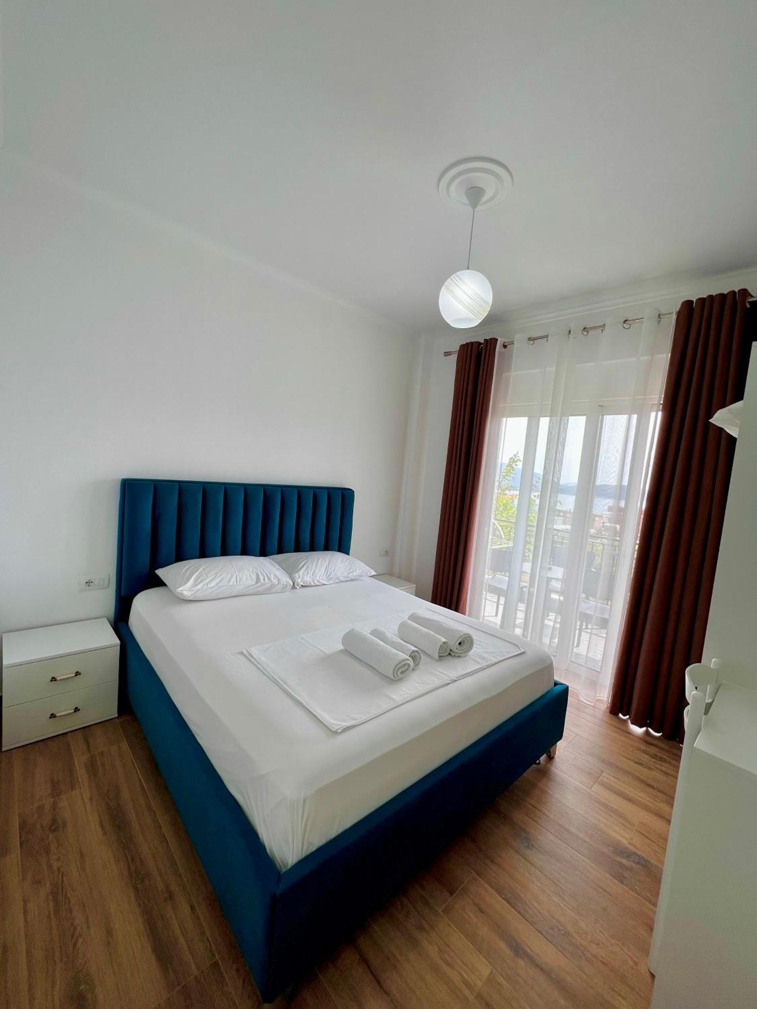 The Gwen Apartment ซารานเดอ ภายนอก รูปภาพ